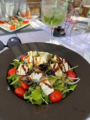 La Banya Restaurant & Beach Bar