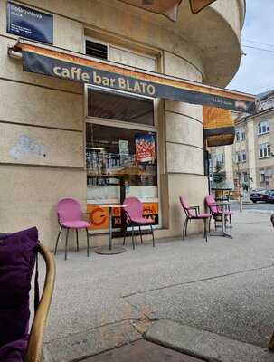 Caffe-bar Blato.