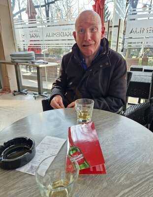 Caffe-bar Akademija.