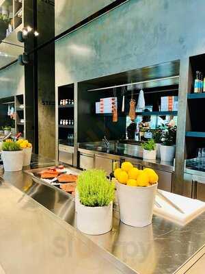 Official Salmon Deli