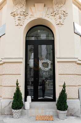 Chiacups Shop & Coffee Bar