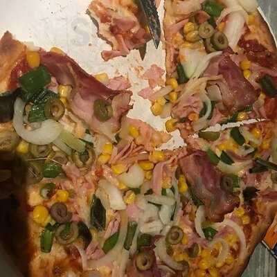 Pizza Pazza Zamárdi