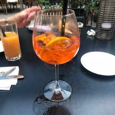 Tiszavirag Restaurant