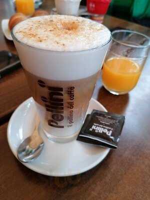 Manuel Etterem Kavezo