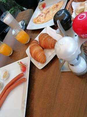 Manuel Etterem Kavezo