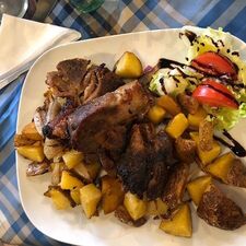 Mártoni Csárda és Fogadó