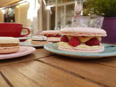 Chez Dodo Artisan Macarons And Café