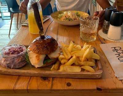 Apropo 57 Restaurant