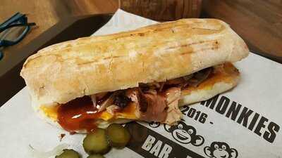 Smokey Monkies Bar-bq