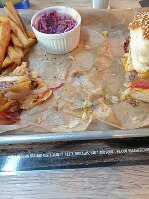 I 55 American Bar & Restaurant