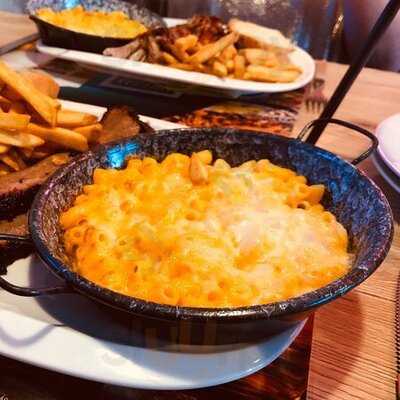 I 55 American Bar & Restaurant