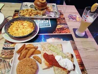 I 55 American Bar & Restaurant