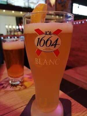 I 55 American Bar & Restaurant