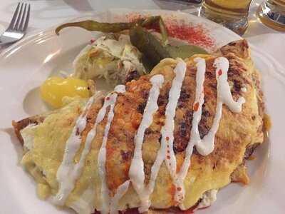 Károlyi Étterem és Kávéház