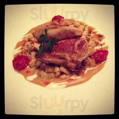 Kollazs - Brasserie & Bar