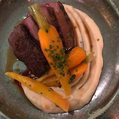 Csalogany 26 Etterem