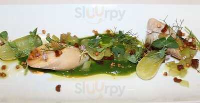 Csalogany 26 Etterem