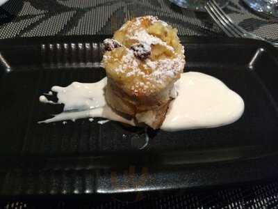 Csalogany 26 Etterem