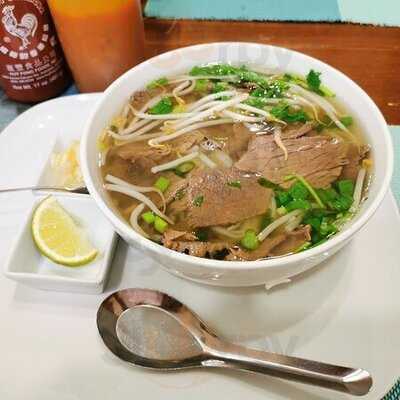 Hai Nam Vietnamese Bistro & Pho Bar