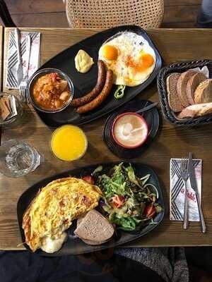 A Table! Boulangerie Patisserie