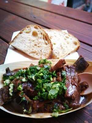 Élesztő Kézműves Söröző