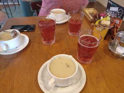 Bonnie Restro Comics