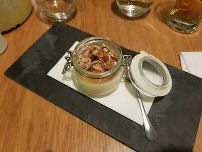 Divin Porcello Sonkabár