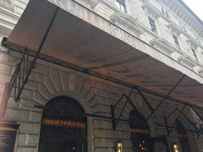 Callas Café & Restaurant