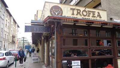 Trofea Grill Restaurant In The City