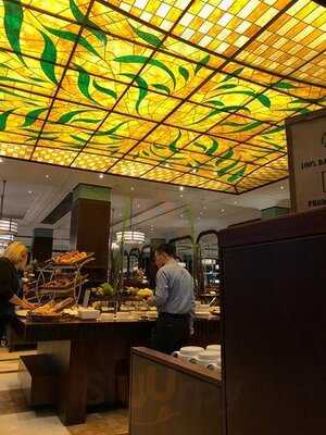 Brasserie & Atrium étterem