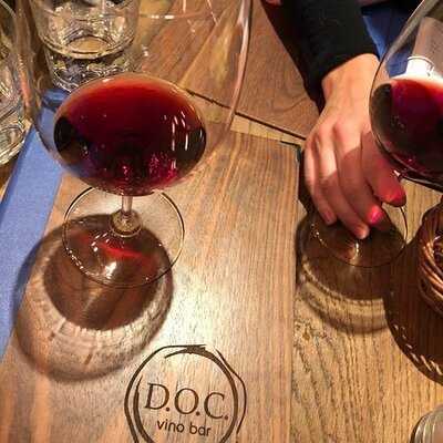 Doc Vino Bar
