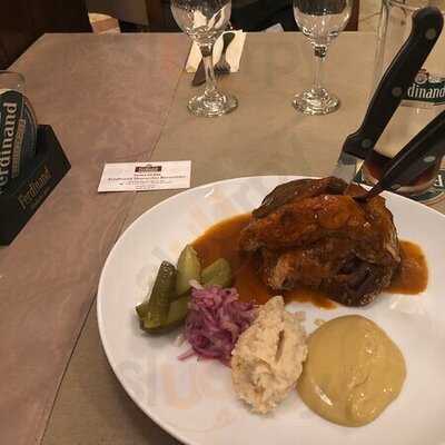 Ferdinánd Monarchia Étterem és Cseh Sörház