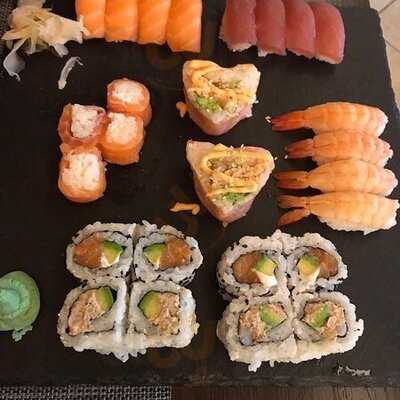 Ennmann Japán Étterem