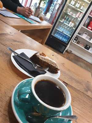 Tamp & Pull Espresso Bar