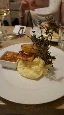 Hunyadi Gasztroműhely & Bbq