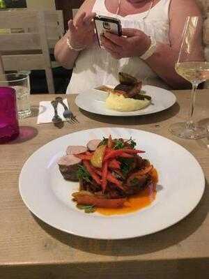 Hunyadi Gasztroműhely & Bbq