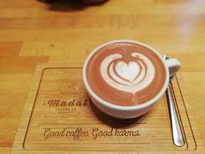 Madal Cafe - Espresso & Brew Bar