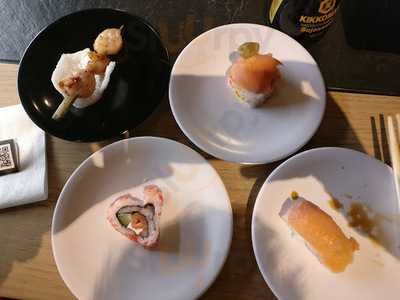 Wasabi Extra Running Sushi & Wok Restaurant