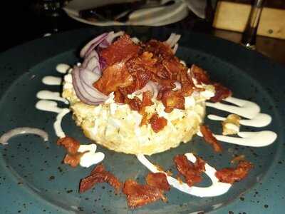 Szatyor Bár és Galéria