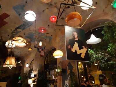 Szatyor Bár és Galéria