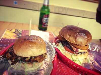 Big Daddy Burger Bar