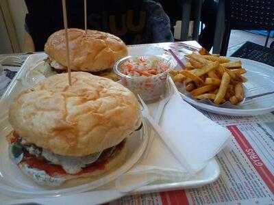 Big Daddy Burger Bar