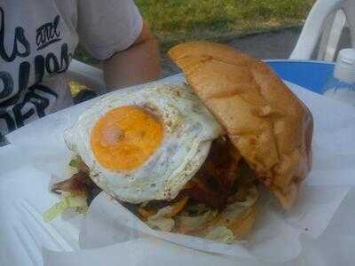 Big Daddy Burger Bar