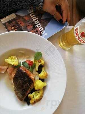 Szechenyi Kertvendeglo