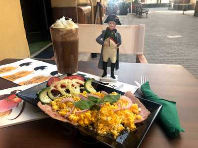 Cafe Napoleon