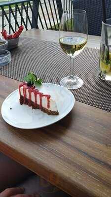 Bazaar Eclectica Restaurant