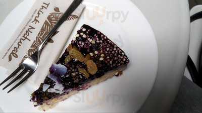 Flow Speciality Coffee Bar & Bistro