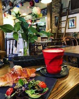 A Table Madách 1. Boulangerie - Patisserie