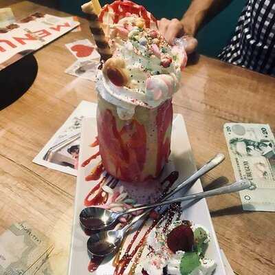 Johnny's Bistro Buda