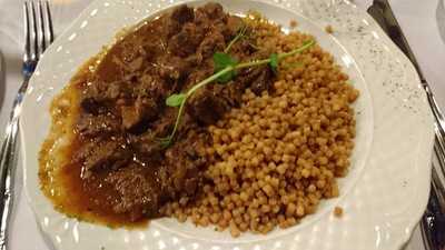 Márványmenyasszony Kft